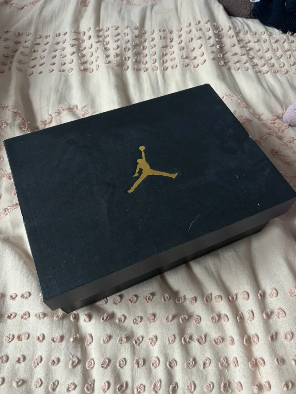 Nike Air Jordan 1 Mid - White, Black & Purple - Picture 2 of 6